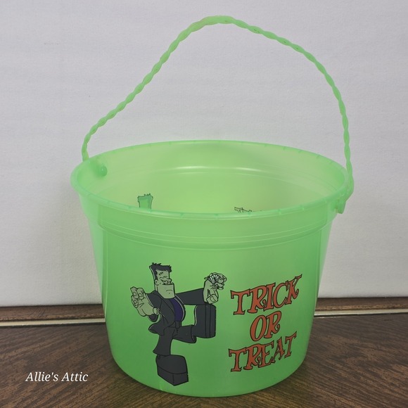 Other - Vintage Halloween Bucket Candy Pail Container Green 90s Frankenstein Decor 8x6